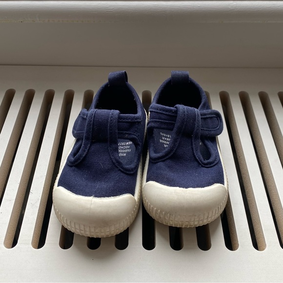 H&M cotton canvas plimsoles - Picture 4 of 5